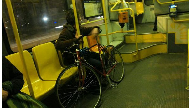 Immagine: Dal 20 luglio a Torino si sale in bici sulla metro, l'annuncio dell'assessore Lubatti