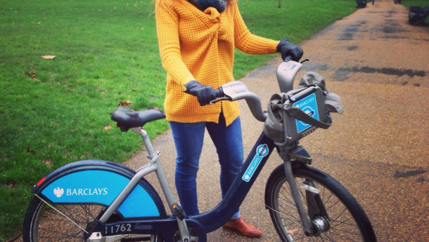 Immagine: Pedalando lungo il Tamigi con il bike sharing di Londra