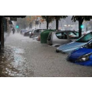 Immagine: Milano sott'acqua, continuano le piogge record e le esondazioni. Verso i 400 mm di pioggia in 2 mesi