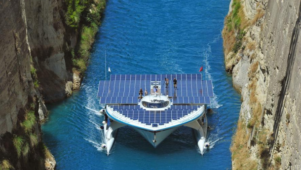 Immagine: A Venezia arriva Planetsolar, la più grande barca solare mai costruita al mondo