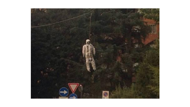 Immagine: Taxisti contro Uber. Maran e Croci: 