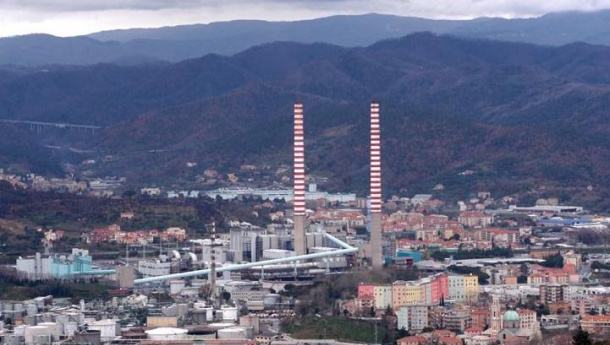 Immagine: Ciminiere Killer. L'inchiesta sulla centrale Tirreno Power di Vado Ligure