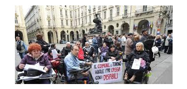 Il Tar accoglie il ricorso contro il Comune per l'eliminazione delle barriere architettoniche