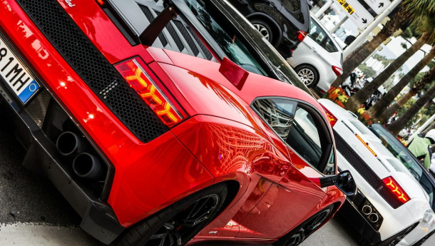 Immagine: Piemonte: bollo maggiorato del 10% per le auto con più di 136 cavalli