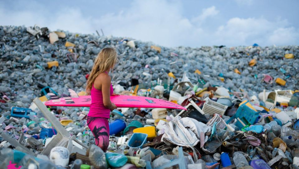 Immagine: Alle Maldive esiste un’isola completamente sommersa dai rifiuti