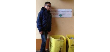 Prendete esempio da Marcel e Ludovico: fate il vostro cartello nell'androne per le Cartoniadi!