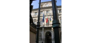 Raccolta rifiuti, per i commercianti nuove misurazioni  il calcolo della tassa 2015