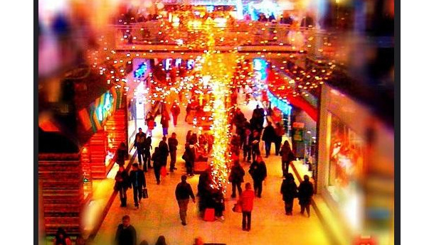 Immagine: Parcheggi gratis sotto Natale, ricominciano le discussioni