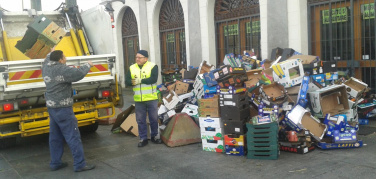 Lancio dei cartoni a Porta Palazzo, un video con le prestazioni 