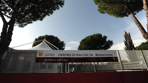 Immagine: Roma, inaugurato il nuovo centro di raccolta per i rifiuti ingombranti a Mostacciano