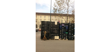 Riutilizzo delle cassette di plastica, l'esempio di Porta Palazzo