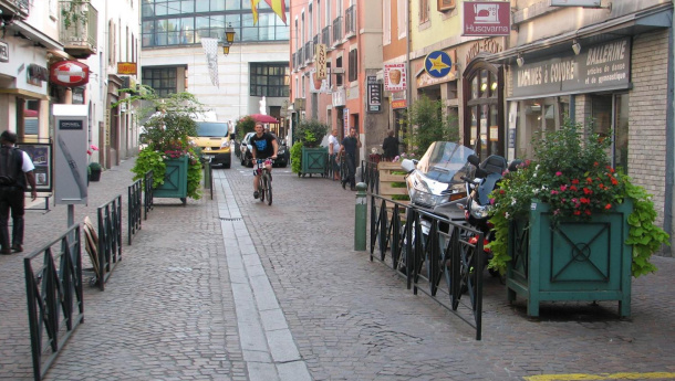 Immagine: Rifiuti, Ama: 