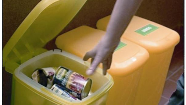 Immagine: Ipsos: 9 milanesi su 10 ritengono la raccolta differenziata utile alla collettività