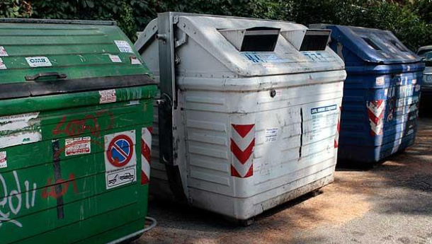 Immagine: Napoli, produzione rifiuti 2014 in lieve aumento rispetto al 2013