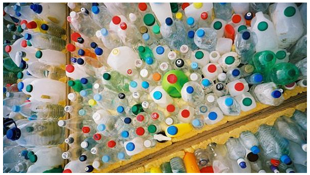 Immagine: Raccolta differenziata e riciclo dei rifiuti di imballaggio, firmato il protocollo di intesa fra la Regione Puglia e CONAI