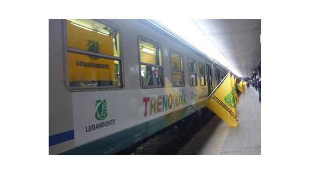 Immagine: Bari, Treno verde 2015. Lunedì 2 marzo inaugurazione del convoglio ambientalista
