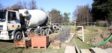Cemento e betoniere nel Parco Sempione per rifare il 