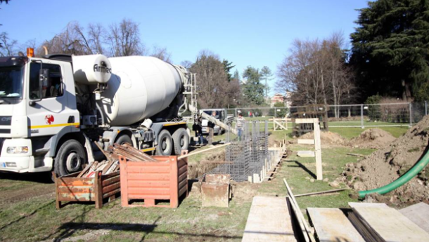 Immagine: Cemento e betoniere nel Parco Sempione per rifare il 