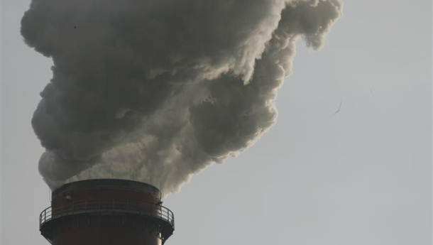 Immagine: Emissioni di CO2 ferme al 2014? Si, ma solo per il settore energetico
