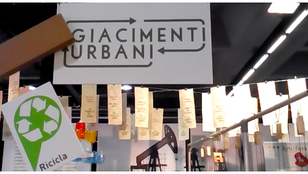 Immagine: Giacimenti Urbani a Fa' La Cosa Giusta: riciclo e riuso da scoprire in città / VIDEO
