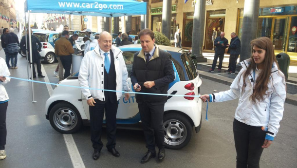 Immagine: Car2Go è arrivato a Torino. Intervista al Country manager Gianni Martino | Video