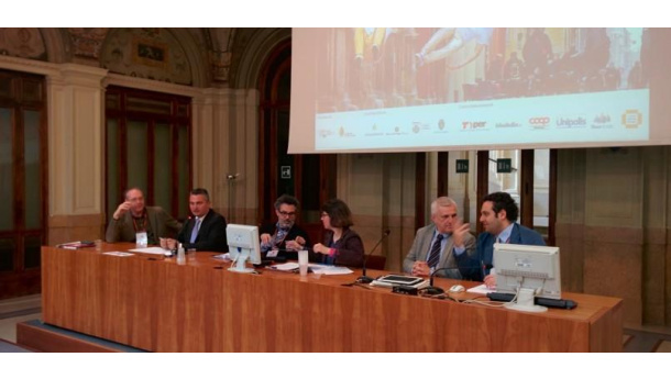 Immagine: Si chiudono con precise richieste al Governo gli Stati Generali della Mobilità Nuova di Bologna. Nel 2016 appuntamento a Torino