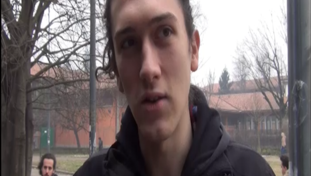 Immagine: Giovani&SenzaMotori: la video intervista a Francesco, quartiere Bonola / VIDEO
