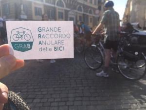 Roma, con Magnalonga e GraBike è stato un weekend pieno di bici per le strade della Capitale
