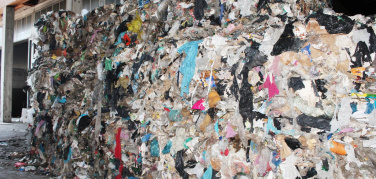 Rifiuti, sciopero della raccolta il 25 maggio. A Roma Ama si affida ai cittadini