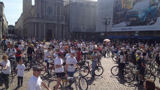 Immagine: In Piemonte dal 30 maggio al 7 giugno una settimana dedicata alla bicicletta che culminerà nel Bike Pride