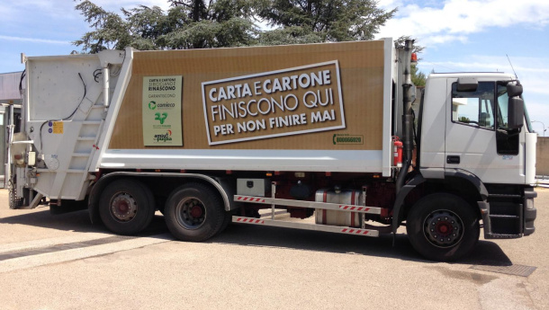 Immagine: Bari, arrivano i CARTONMEZZI di Comieco