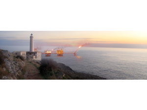 Greenpeace: ecco Trivadvisor, portale-parodia del turismo petrolifero