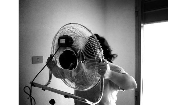 Immagine: Ondate di calore, meglio il ventilatore o il condizionatore?