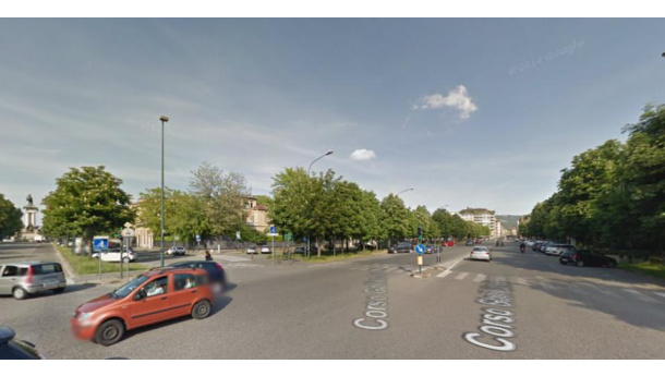 Immagine: Se attraversare è una lotteria. Ecco le “strisce” più pericolose