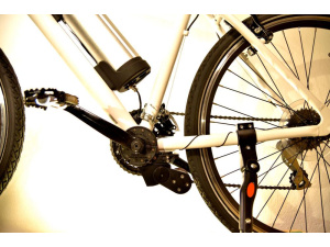 Go-e ONweheel, l'innovativo dispositivo che converte qualsiasi bici in una bicicletta elettrica