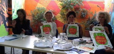 FeedingThe5000, il pranzo con gli avanzi per 5000 persone, arriva a Milano