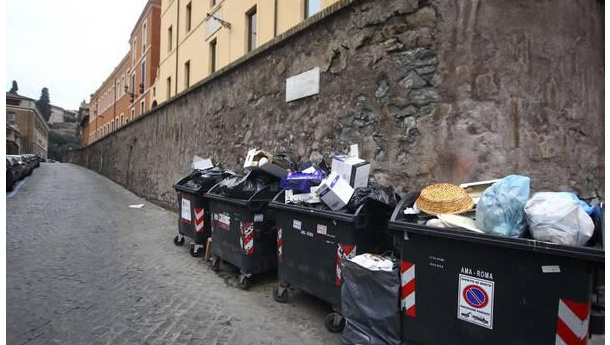 Immagine: Emilia-Romagna, approvata nuova legge sui rifiuti. Tariffazione puntuale e differenziata al 73% in 5 anni