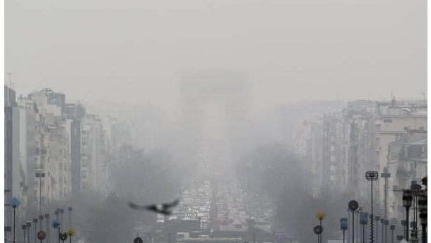 Immagine: Torino, troppo smog: 10 e 11 dicembre trasporti pubblici gratis
