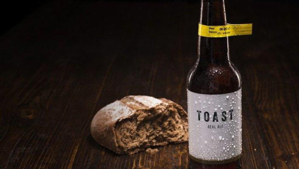 Immagine: Birra ToastAle, la nuova idea di Londra per recuperare il pane che finirebbe nei rifiuti