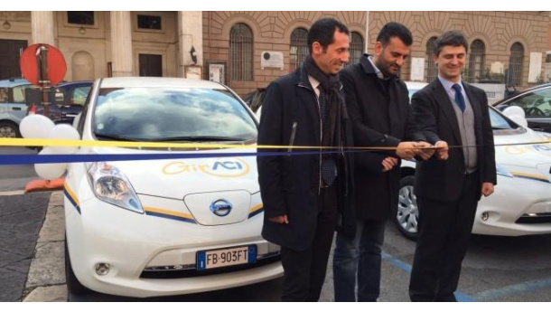 Immagine: Bari, da oggi parte “GirACI” il car sharing più ecologico d'Italia