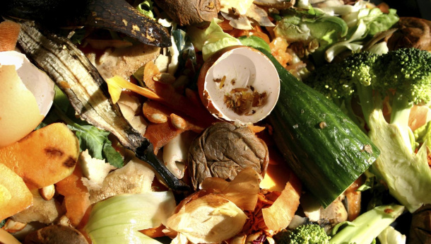 Immagine: Più futta e verdura da orti e mercati, le abitudini alimentari tra i fattori che influenzano l'ascesa dell'organico nel 2015