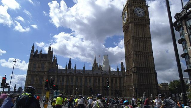 Immagine: Londra, gli spostamenti in bici sono un quinto di quelli in metro