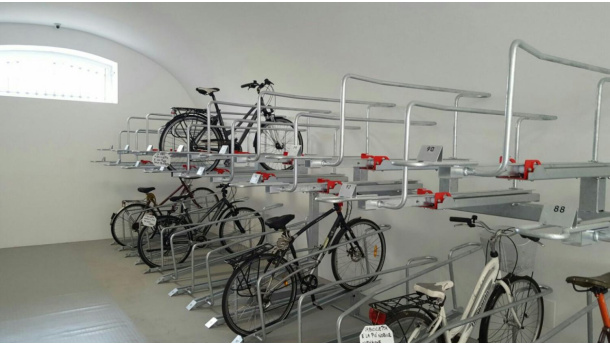 Immagine: Inaugurata la prima velostazione della città di Bari