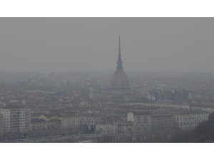 Torino, emergenza smog: ”Nel 2015 prosegue la tendenza al miglioramento, ma passo indietro rispetto al 2014”