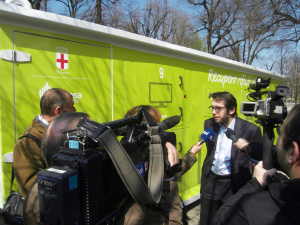 RAEE Parking: a Milano Comune, AMSA ed Ecolight inaugurano il container itinerante per i rifiuti elettrici ed elettronici