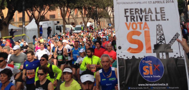 Roma, domenica a piedi 10 aprile tra maratona e manifestazioni per fermare le trivelle