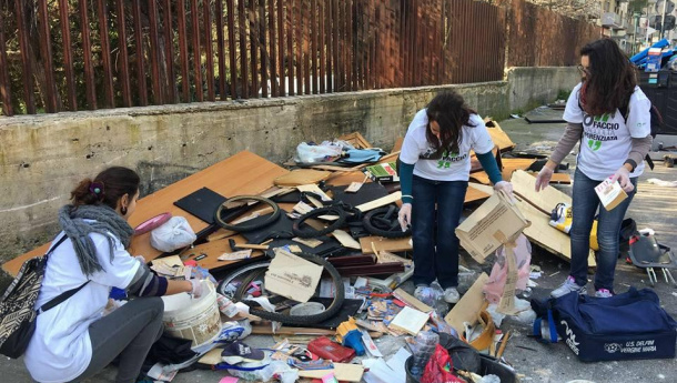 Immagine: Palermo, Rap e Polizia Municipale insieme contro l'abbandono dei rifiuti