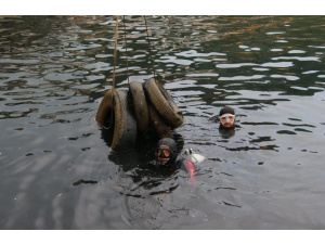 Let's Clean Up Europe: ripulito il porto di Porto Ercole (GR). Raccolti circa 150 Pneumatici Fuori Uso