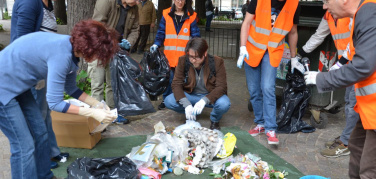 Torino, ecco com'è andato il primo trash mob elettorale