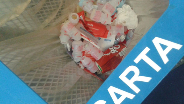 Immagine: Rifiuti: molto indifferenziato e troppi errori al Salone del Libro 2016 di Torino